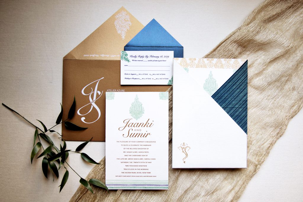 Fabric pocket with sheesham block inspired design